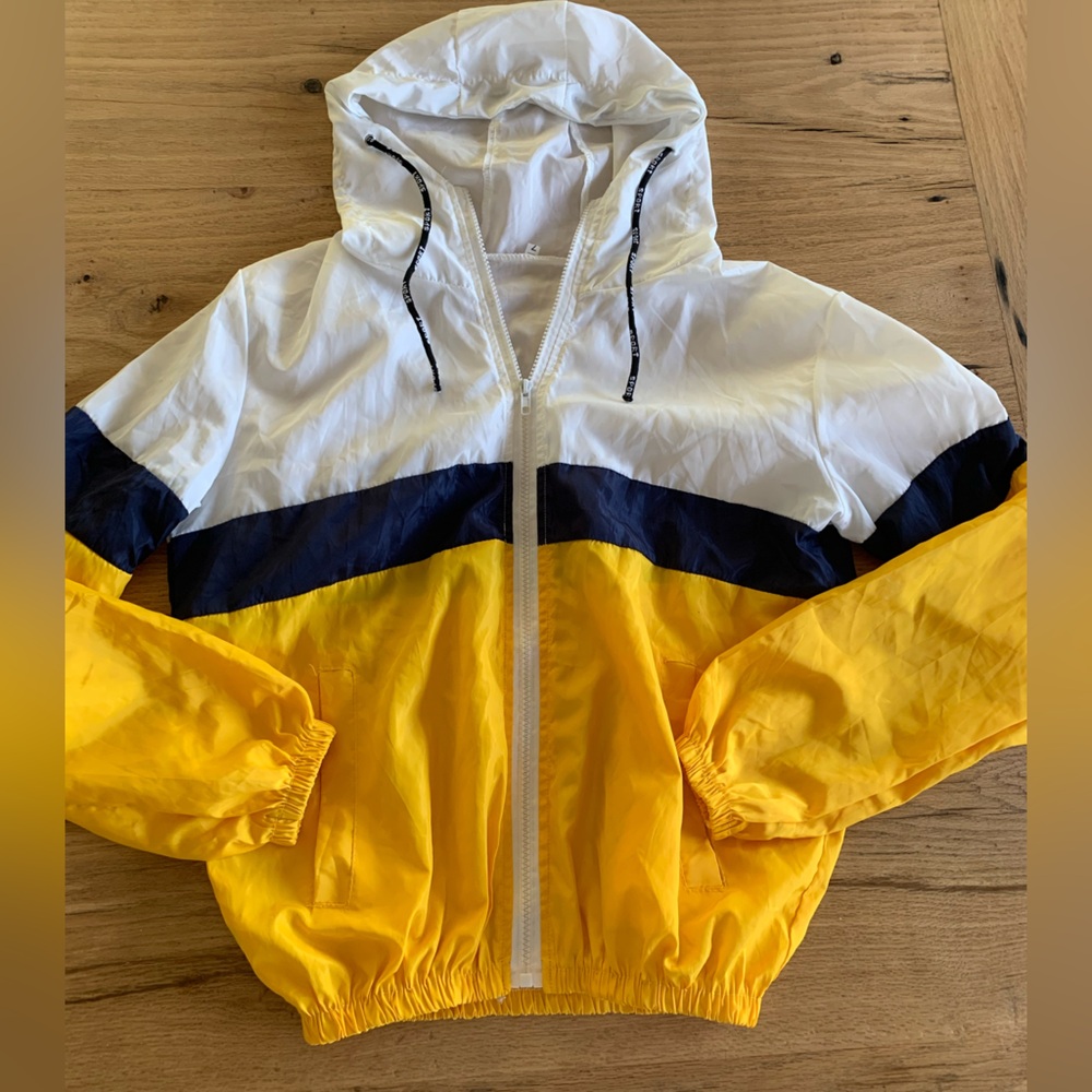 Windbreaker Hoodie Blue Yellow White women’s small ?‎ (see measurement pics) Pre